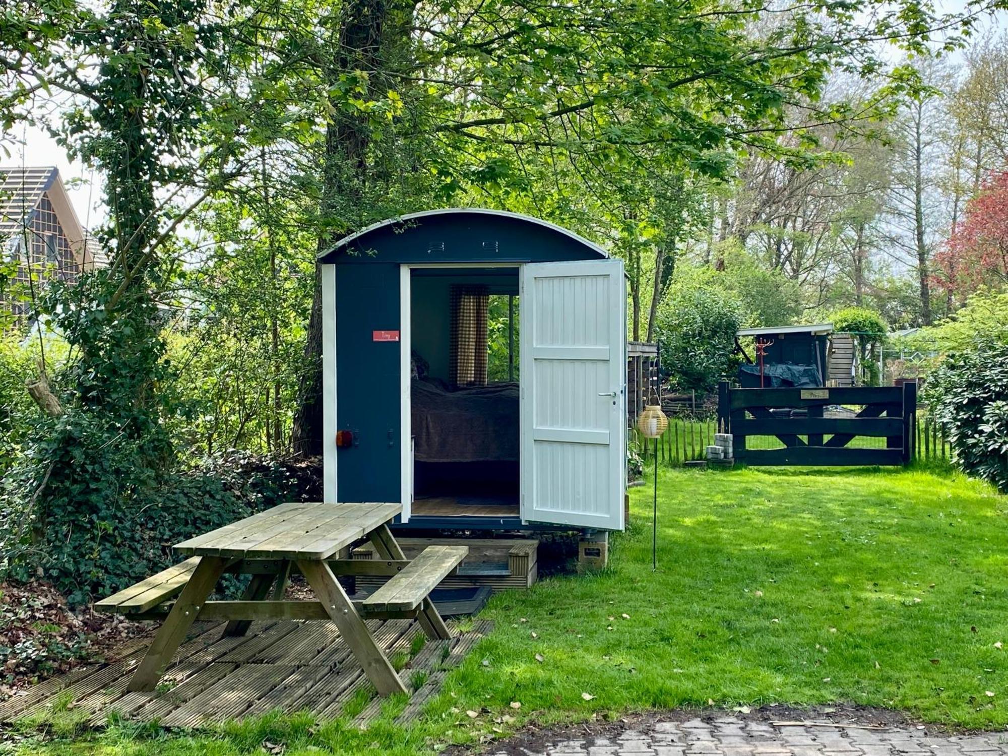 Slaaphuisjes Op Wielen Buitenwedde Westerwolde Eksteriør billede